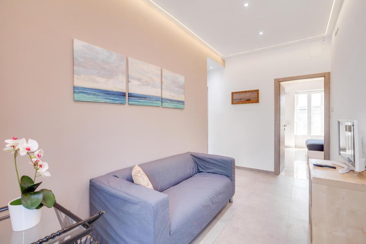 شقة La Bella Vista Bari Sea View Terrace Flat المظهر الخارجي الصورة